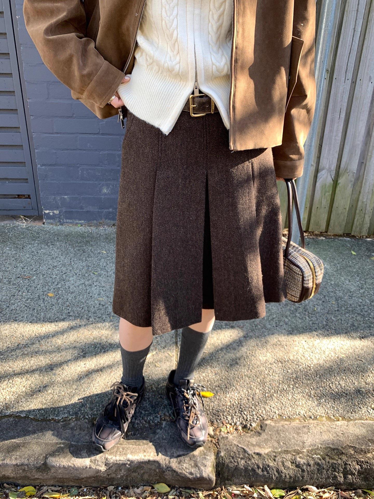 A-line Pleated Skirt in Warm Brown Wool Twill - Retro Autumn/Winter Style S