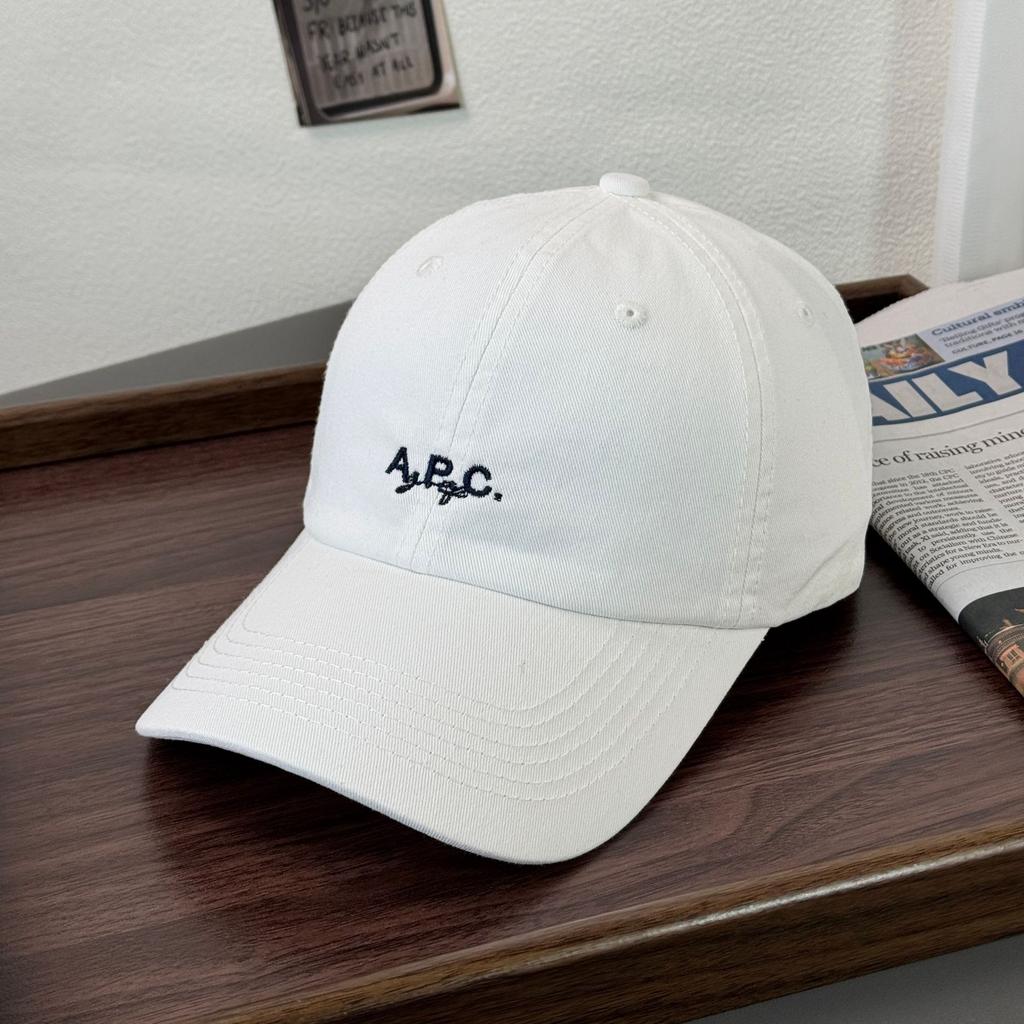 Fashion Hat Women's New Autumn Baseball Cap Small Cap Original American Retro Versatile Soft Top