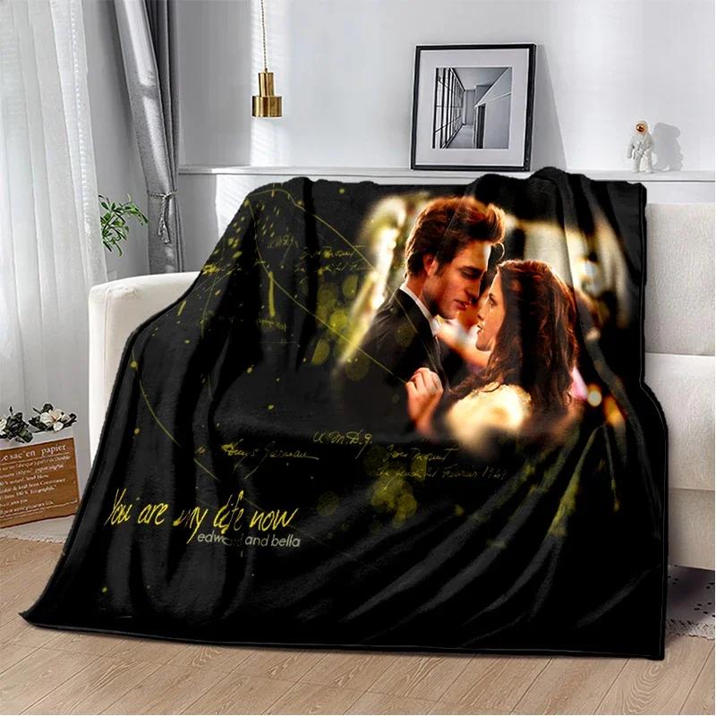 Twilight Estheticism Love Blanket Vampire Throw Blanket Werewolf Soft Cover Lightweight Warm Blankets for Bedroom