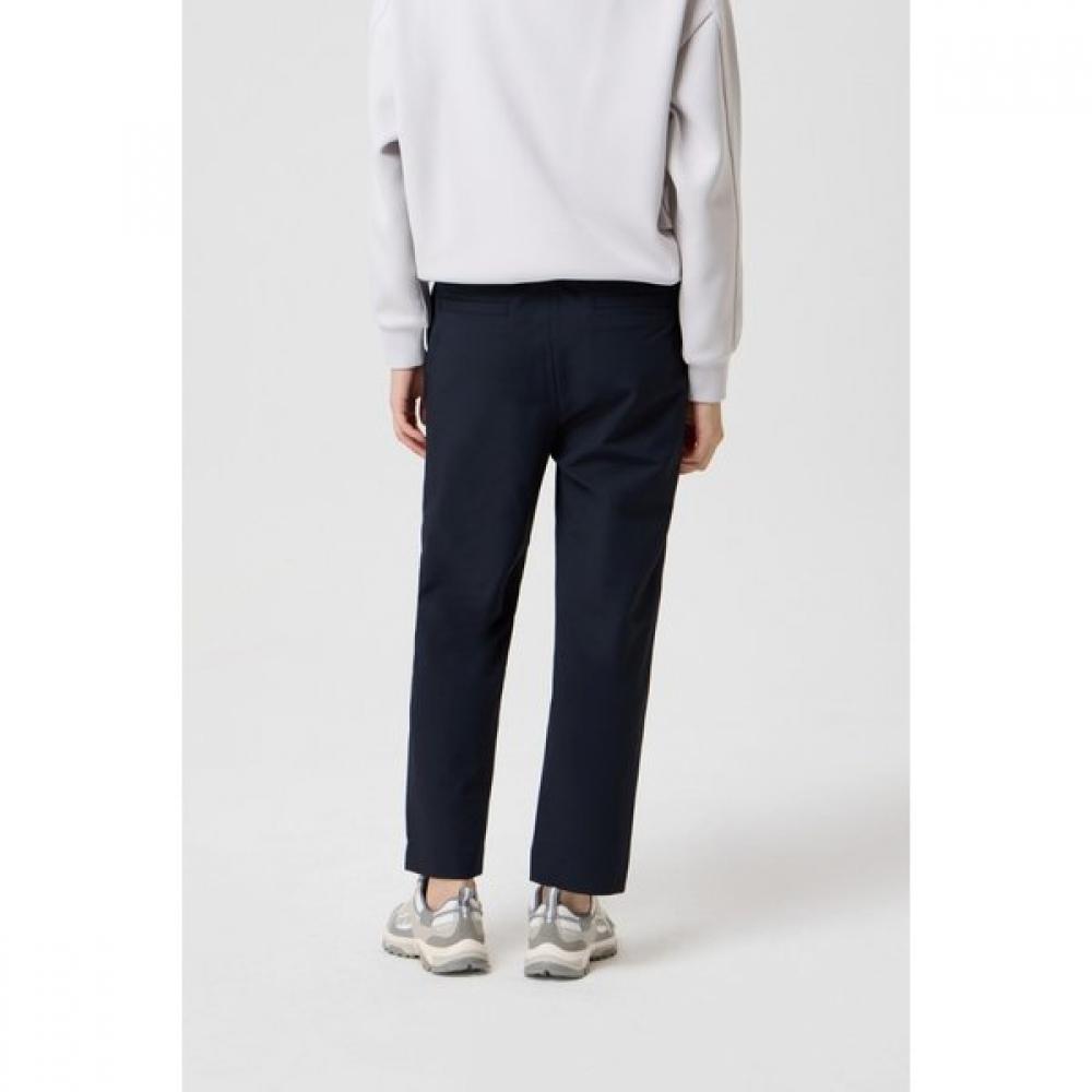 KOLON SPORT Women S Crop Tapered Fit Stretch Banding pantS Tvpna24412cin