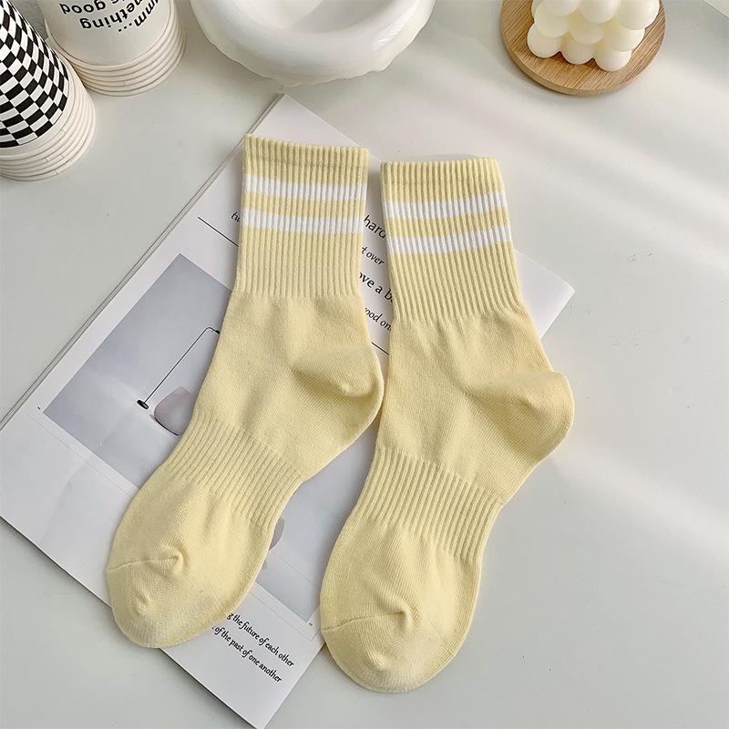 Women's Mid-Calf Two-Bar Stripe Pure Cotton Socks, Odor-Resistant, Anti-Pilling, Versatile for Sports and Casual Wear.