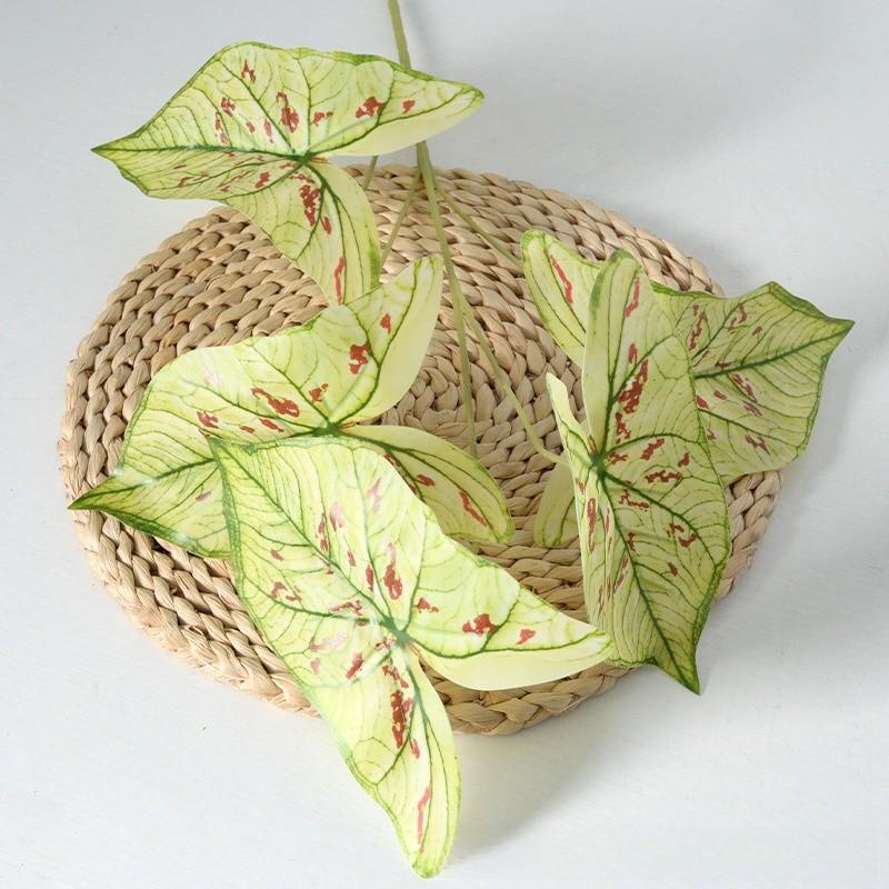 

Simulated Colorful Taro Leaves Green Plants Garden Decoration Indoor Landscaping Deep Green Dots