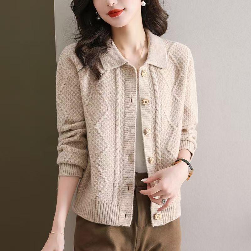 Women's Knitted Cardigan Spring and Autumn Short Fashion Sweater Jacket Top Women