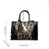 Borsa Tote da Donna Patchwork Pelle Verniciata Stampa Leopardo Grande Capacità Versatile Personalità Borsa a Tracolla Obliqua