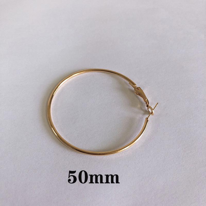 Minimalist, Individualistic, Exaggerated Large Circle Earrings, Women'S Fashionable Large Circle Earrings With Temperament