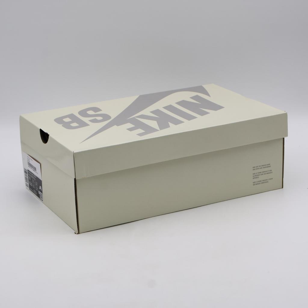 IM4283-700 Supreme Nike SB Air Max 2 CB 94 Low SP Metallic Gold (Men's)