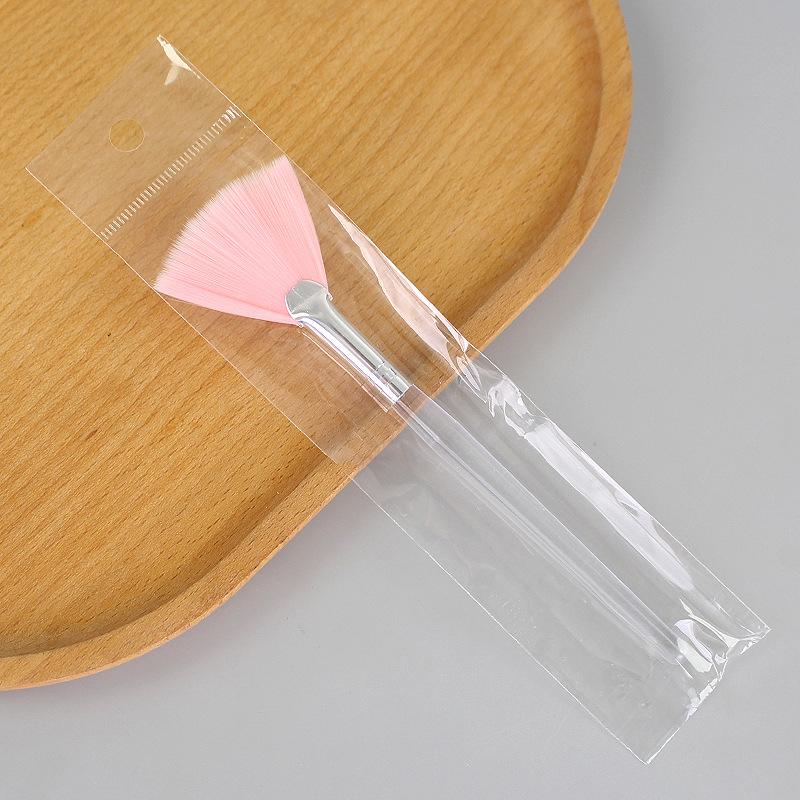 DIY Beauty Face Mask Application Brush - Soft Bristle Fan for Acid Liquid and Makeup Spa Use