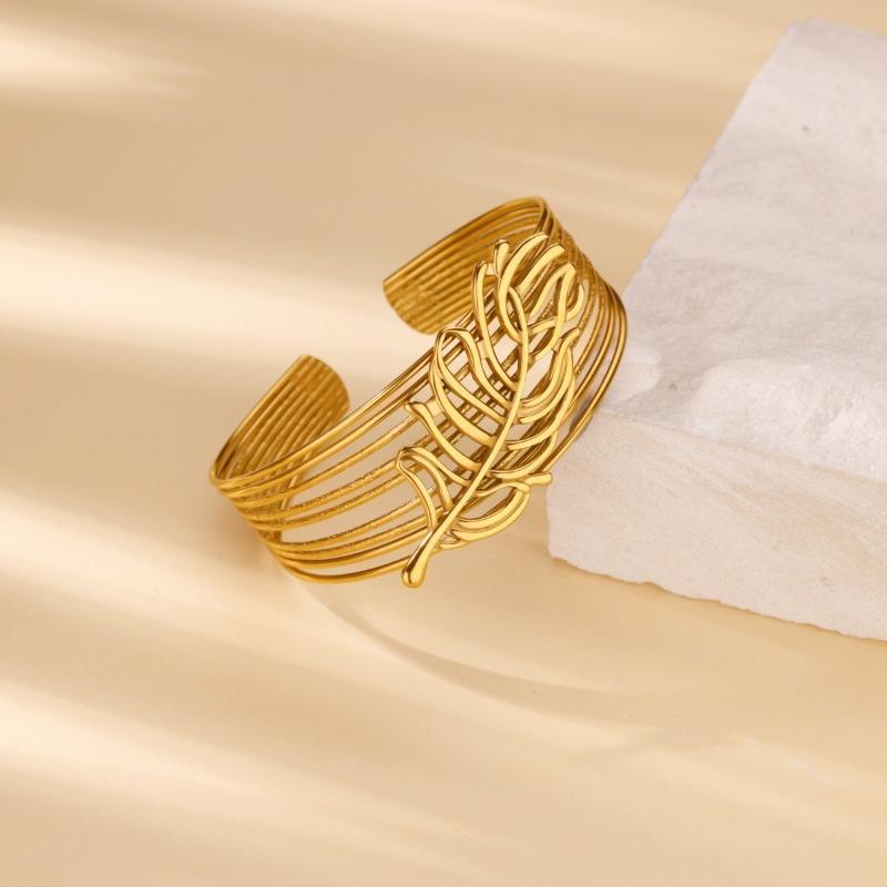 Personalized Metal Wind Texture Lines Feather Bracelet Retro Multi-layer Winding Bracelet Hot-selling Arm Bracelet