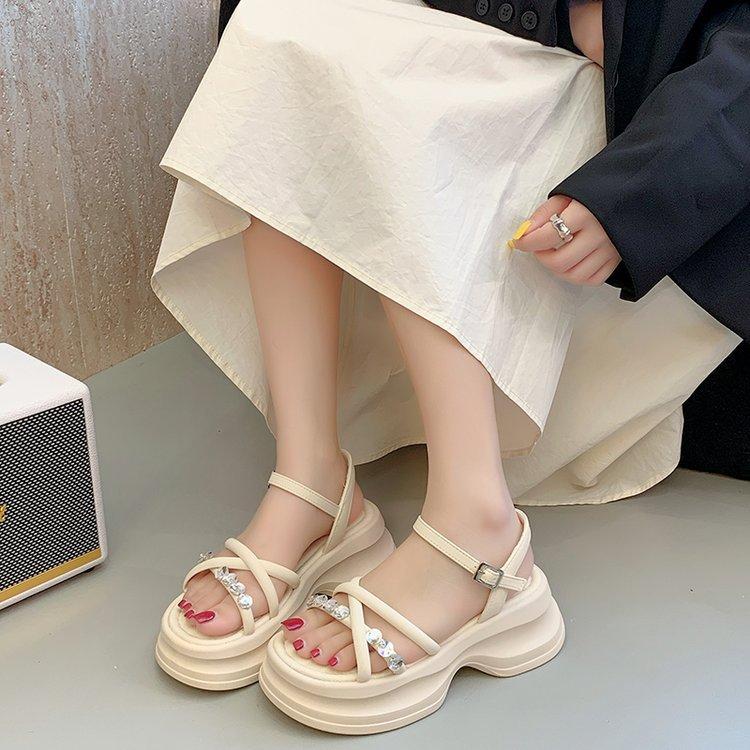 Fairy Feng Rhinestone Cross Strap Square Head Woven Open-toed Sandals Female 2025 Summer Thick-soled Heightening Beach Shoes Women's