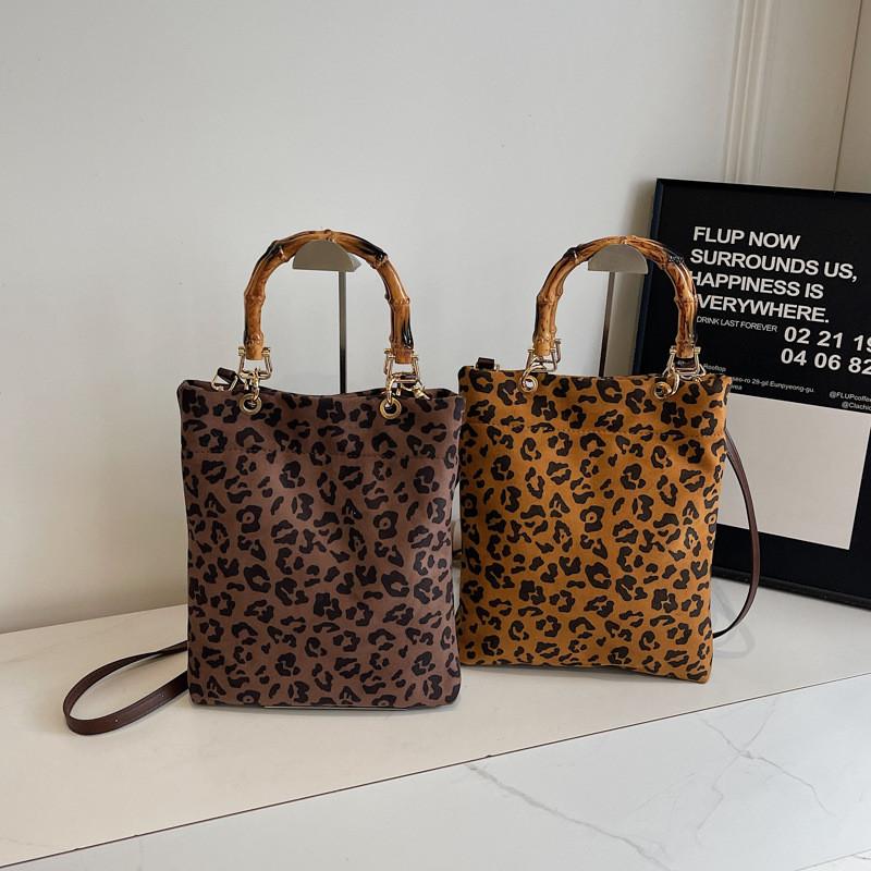Stylish Vintage Leopard Print Tote Bag For Women With Versatile Design For Daily Use