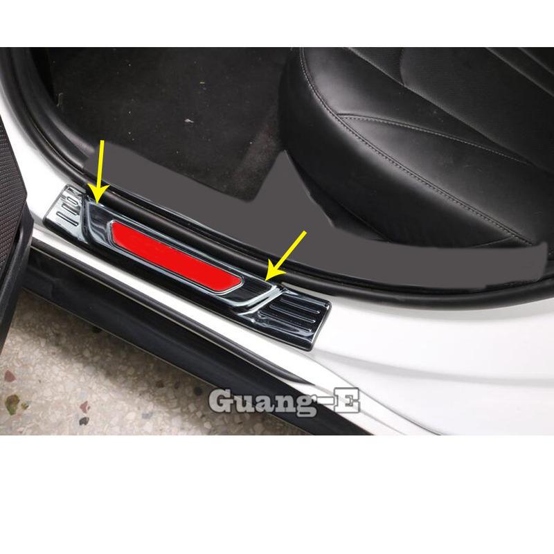 For Hyundai Sonata DN8 10Th     Car Stainless Steel Door Sill Scuff Plate Cover Trim Outside External Threshold
