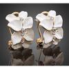 Fashion Style Eleganckie kryształowe kolczyki Gardenia Stud Ear Buckle dla kobiet