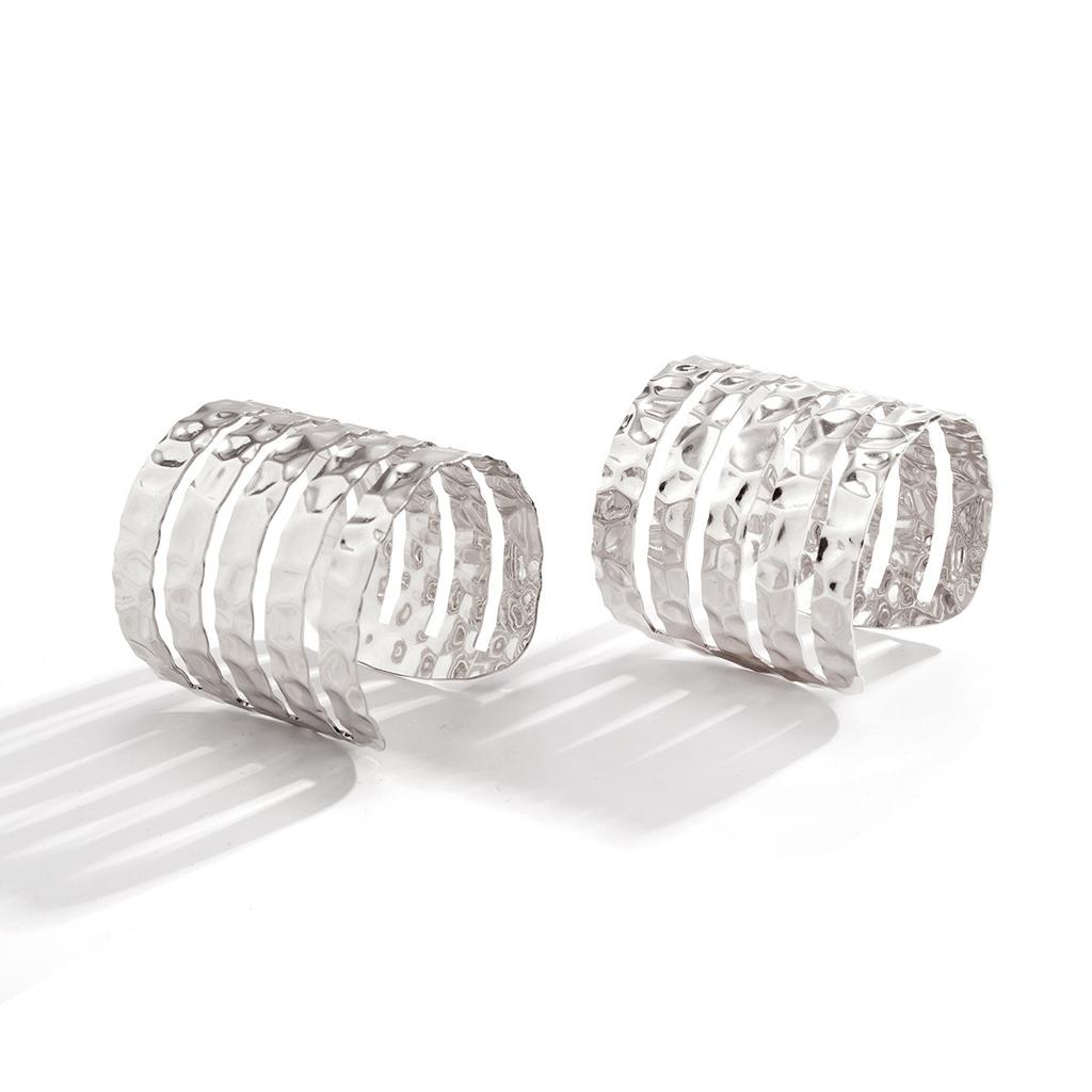 JMXD-Schmuck, offenes Armband mit hohler Linie und flüssigem Percussion-Muster, übertriebenes, breitseitiges geometrisches Punk-Armband