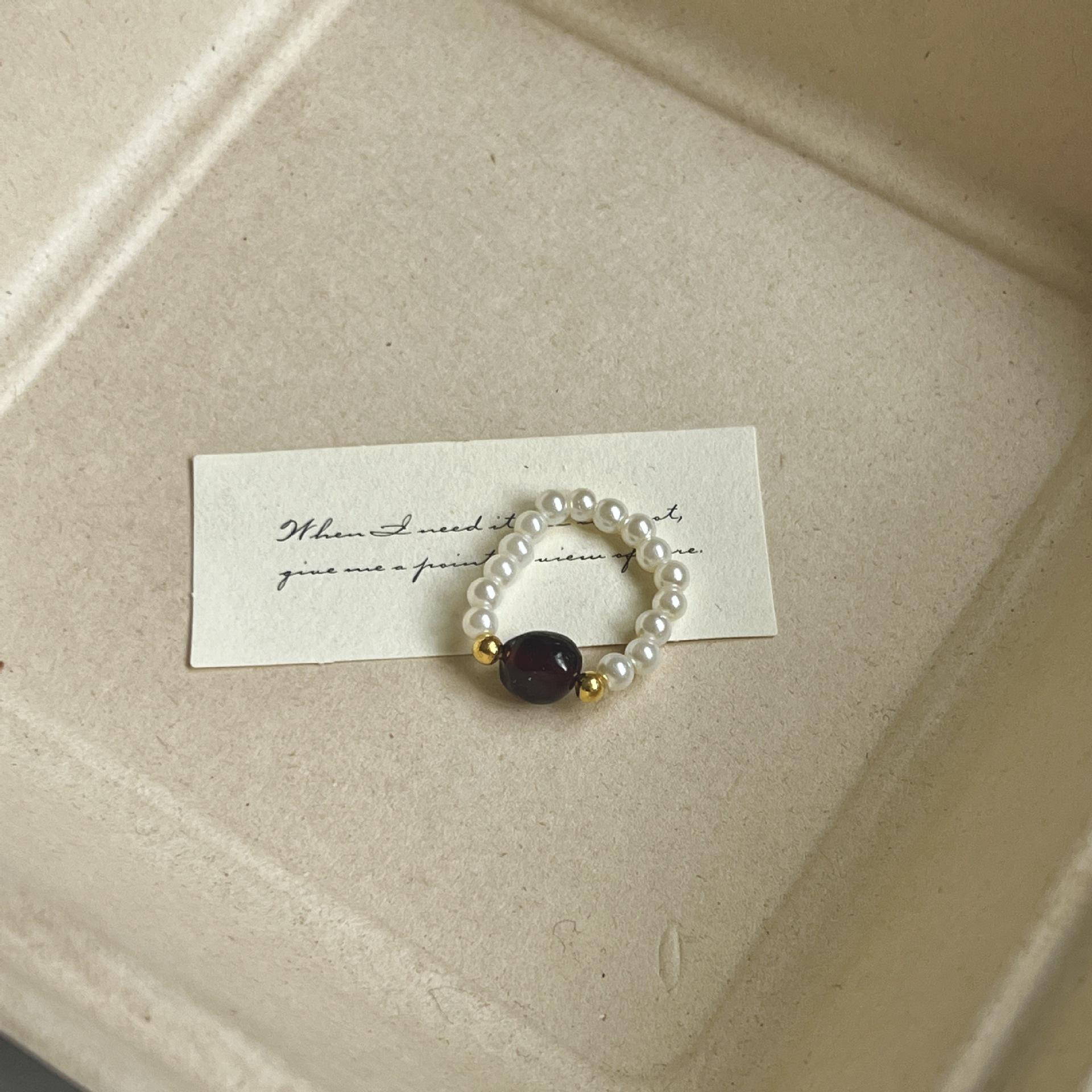 

Кристалічна кільце з бісеру кольорове нішевий дизайн висококласне кільце для пальця легка розкіш темперамент універсальне кільце аксесуари