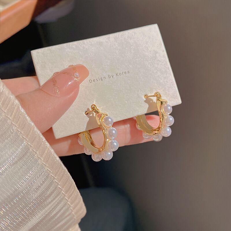 High Quality Pearl Women Earrings Charm Exquisite Stud Earring Wedding Accessories Pendant Jewelry