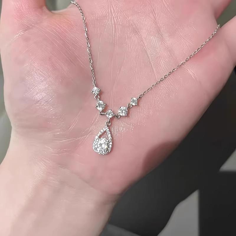 Zircon Water Drop Necklace High Sense Light Luxury Niche Fashion Versatile Collarbone Chain Women