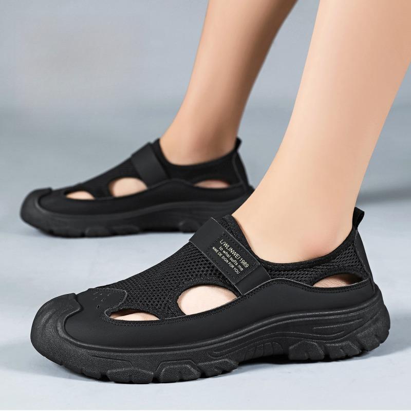 Men Closed Toe Mesh Sandals Soft Sole Elderly Dad Casual Beach Shoes
