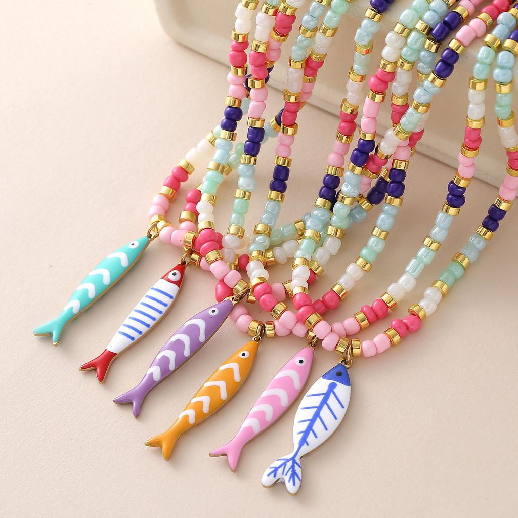 Collana con Ciondolo Pesce Bohemien con Perline Colorate e Catena in Acciaio Inossidabile per Donne e Uomini