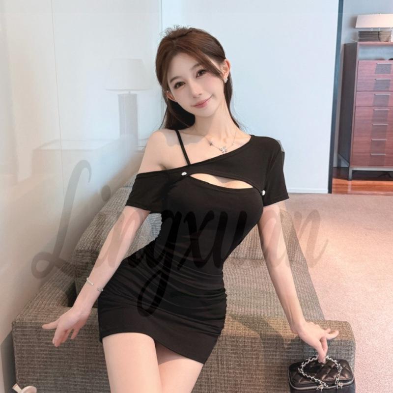 Irregular One-Shoulder Cut-Out Bodycon Mini Dress