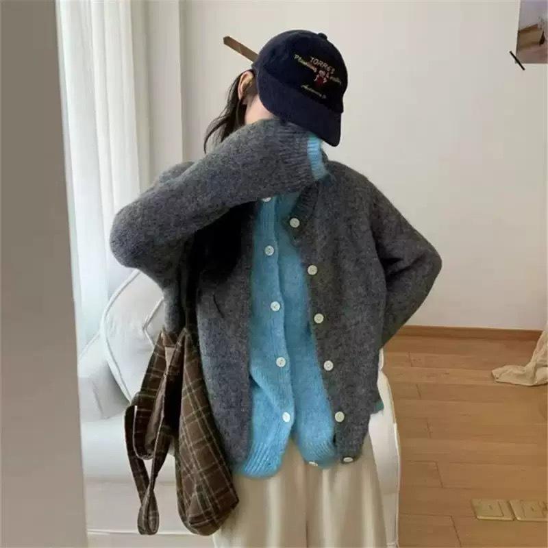 Korean Style Knit Cardigan: 2025 Autumn/Winter Color Block, Casual Loose Slimming College Style Sweater