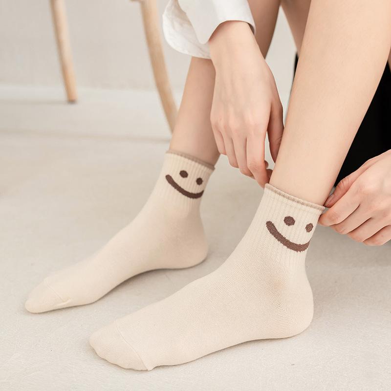 10 Pairs of Ladies Casual Cartoon Cute Smiling Face Cotton Mid Tube Socks