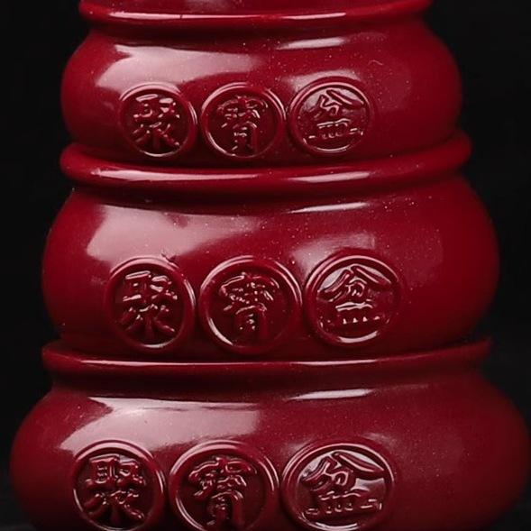 

Прикраса «Горщик скарбів» з кіноварі: Пурпурно-Золотий Піщаний Злиток для Церемонії Відкриття або Домашнього Декору. 7cm Diameter Pot