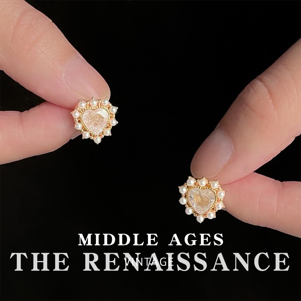Pink ice flower zircon love stud earrings French court style earrings earrings