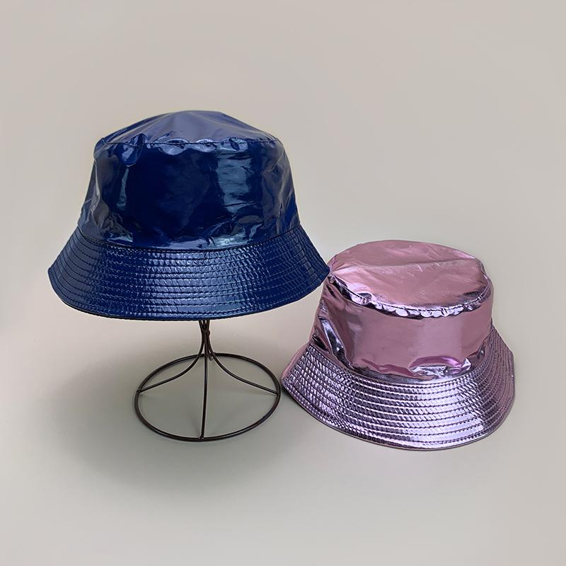 Cappelli a secchiello in pelle verniciata di nicchia Nuovi unisex Parasole Semplici Traspiranti Bicolore Versatili Moda Personale Cappelli da pescatore