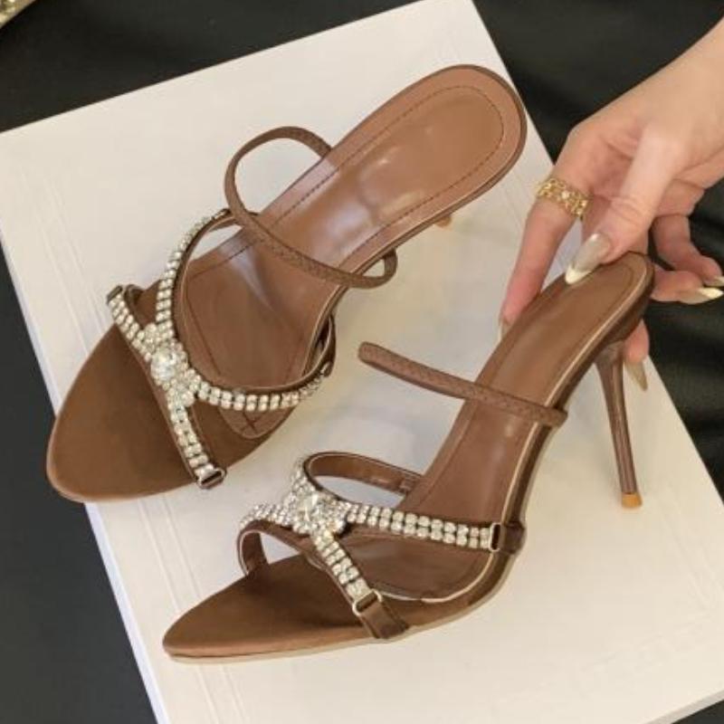 Fashion Luxury Rhinestone Brand Designer Slippers Women Fashion Open Toe Cross Tied Slide Sandals Elegant Pointed Toe High Heel Sandals