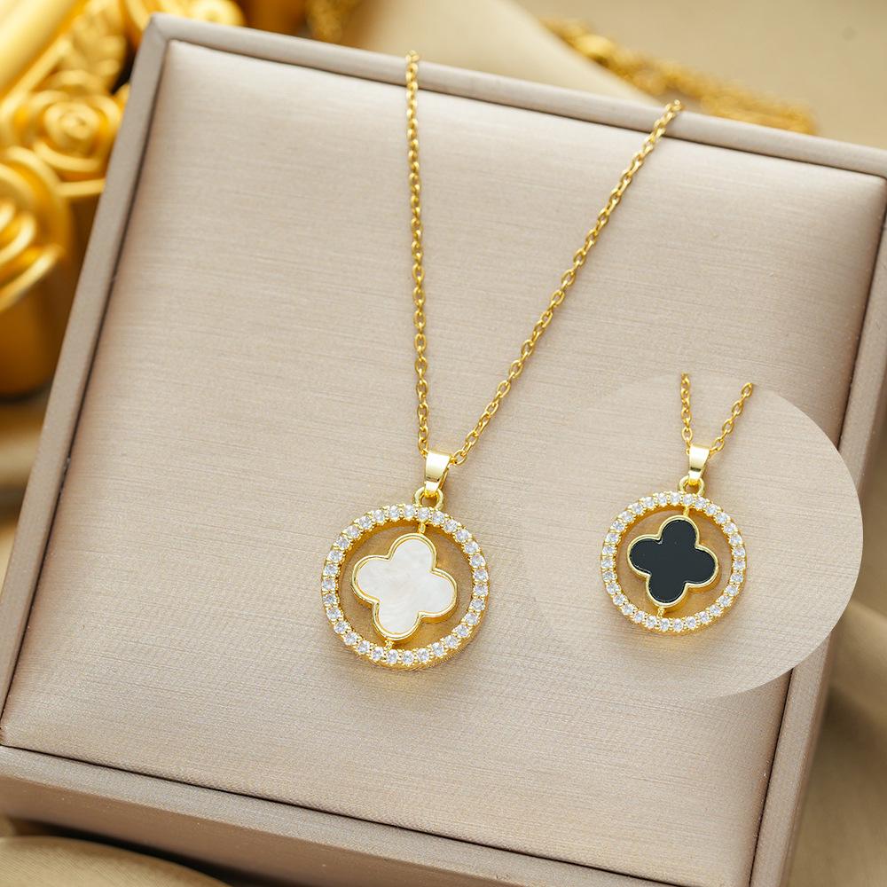 Titanium Steel Non-fading Necklace - European & American Style, Light Luxury, Versatile Korean Fashion, Perfect for Women and Girlfriend Gifts.