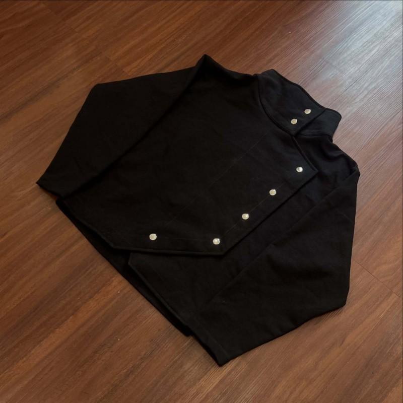 2025 Herbst Schwarze Jacke mit Stehkragen und asymmetrischer Knopfleiste Lockerer Schnitt Streetwear Herren