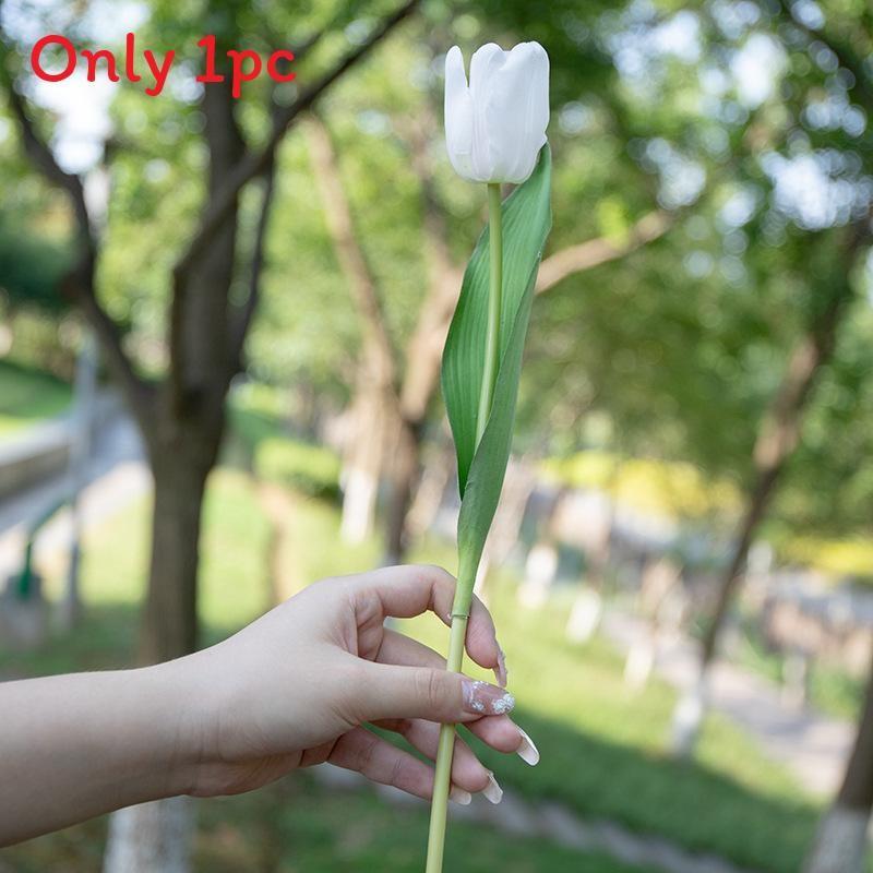 

Tulip Luxury Silk Flowers With Moist Feel For Wedding Decor And Styling Home