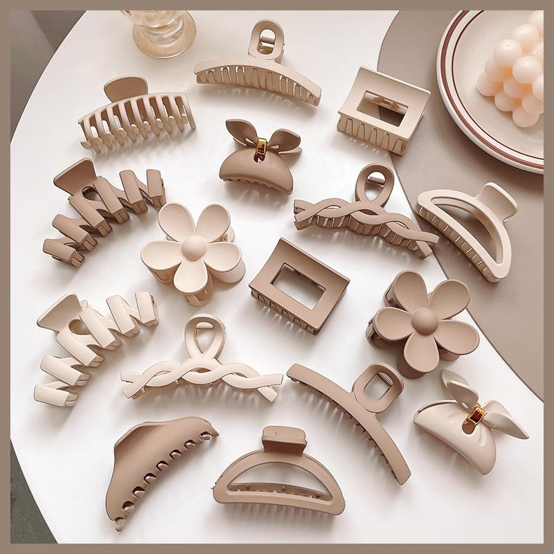 38Styles Geometry Women's Hair Claw Coffee Beige Large Thick Hair Clip Crab Korean Big Small Hairpin Femme Girl Hair Accessories