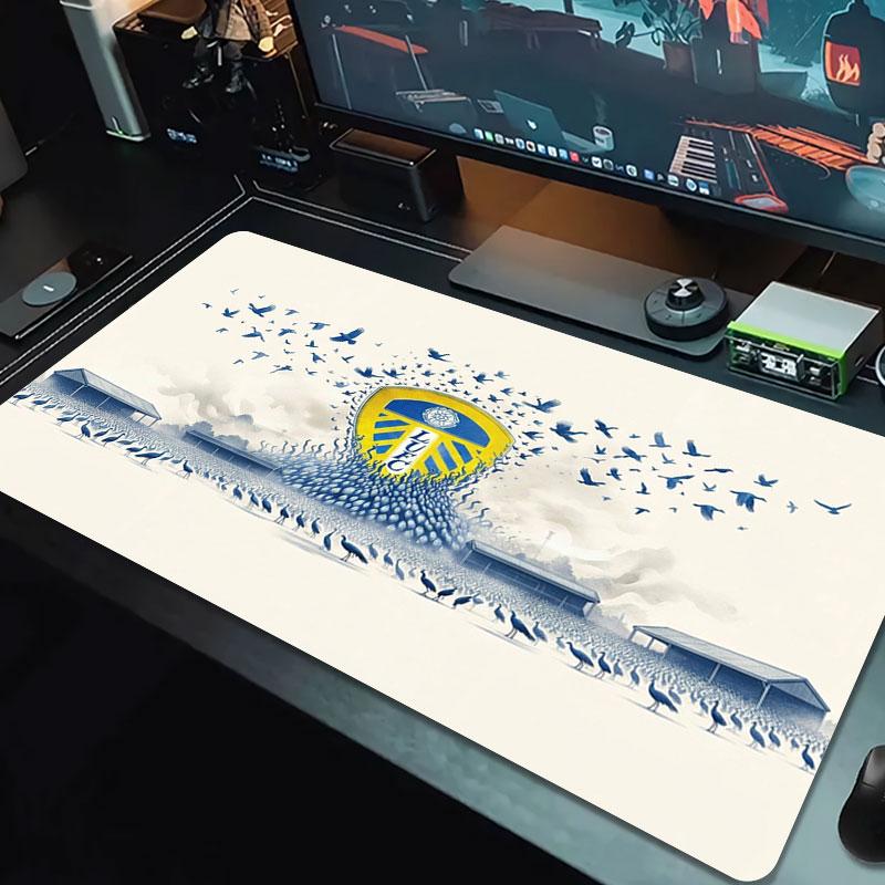 Leeds United Football Club Large Size Mouse Pad Large Gaming Table Cushion Non-slip Laptop Tablet Big Mousepad XXL Mat Mini PC Playmat With Lock edge