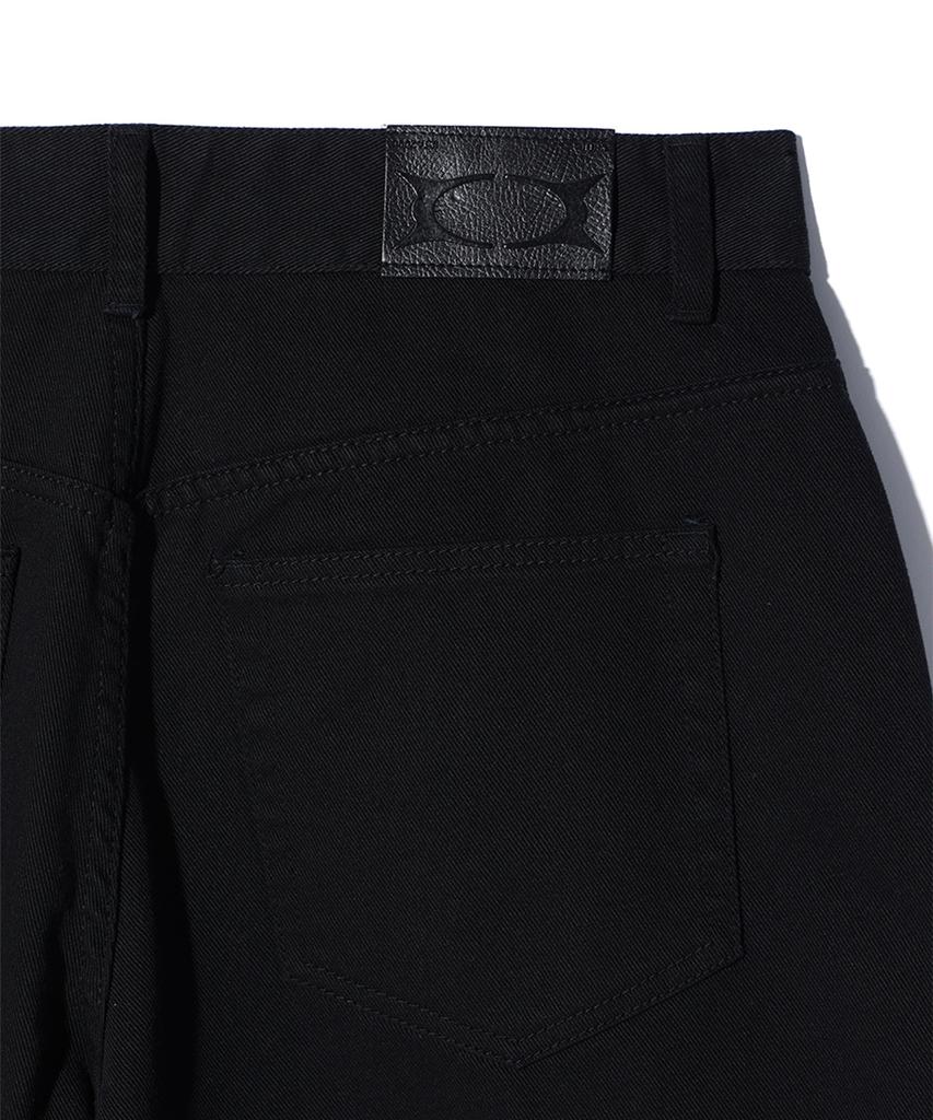 CRITIC Gothic Twill Bermuda Pants Black