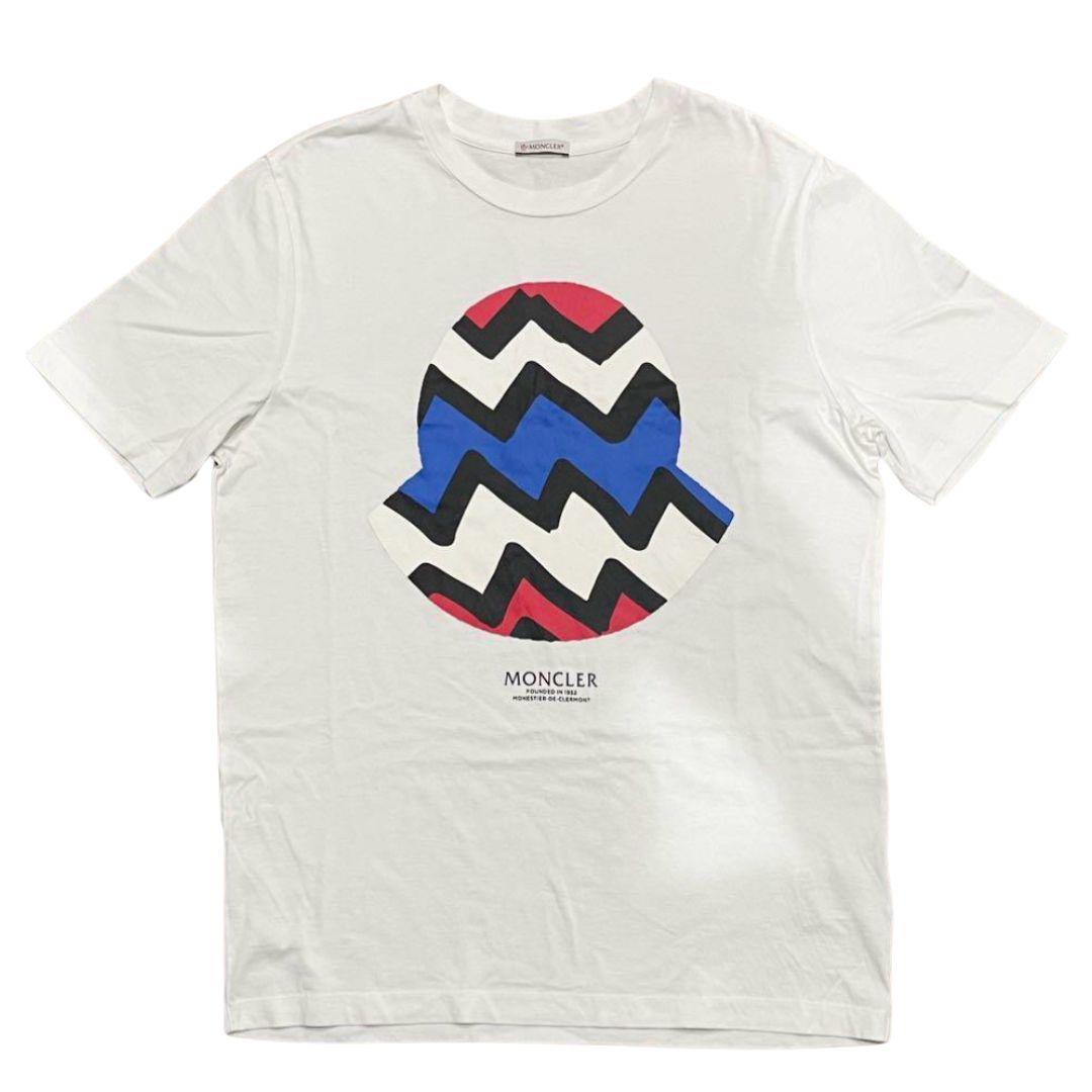 

Вживана чоловіча футболка з коротким рукавом MONCLER