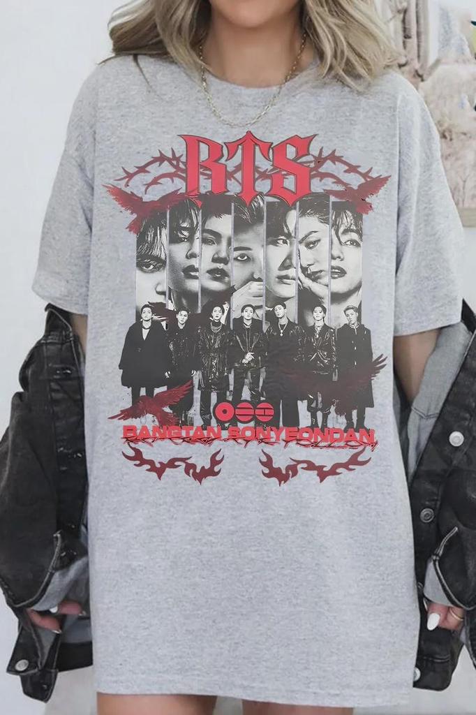 Karštas išpardavimas Bangtan Sonyeondan 2026 m. turas Aukštos kokybės populiarus marškinėlis, BTS Army koncertiniai atributai Kpop gerbėjo dovana T-shirt