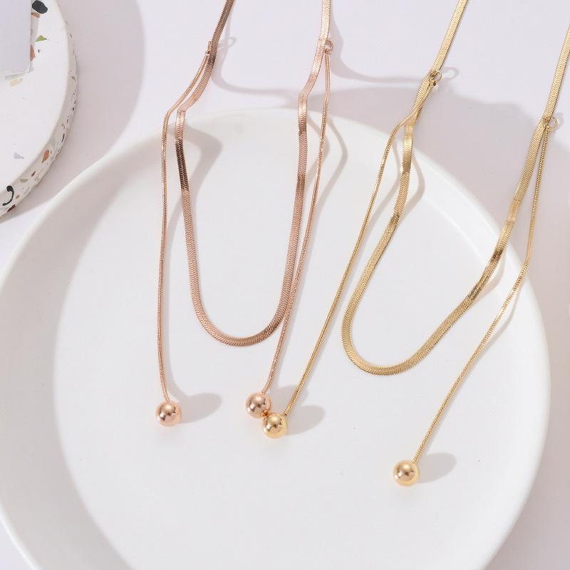 

Ожерелье со стальным кулоном Rose Golden Snake Chain