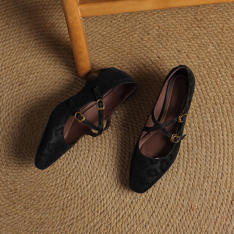 Krazing Pot Cow Skin Spring Summer Size 43 Size 42 Size 41 Thick Med Heels Women Square Toe Leisure Leopard Pumps