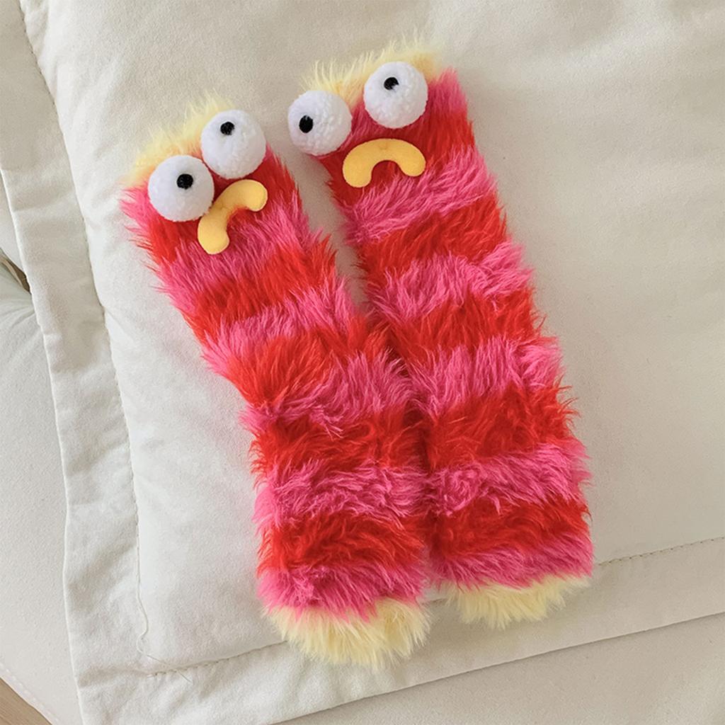 Chaussettes chaudes et douillettes en peluche avec dessin animé, chaussettes pelucheuses amusantes, chaussettes de couchage douces pour l'hiver, chaussettes en peluche de dessin animé pour filles et femmes - Taille unique