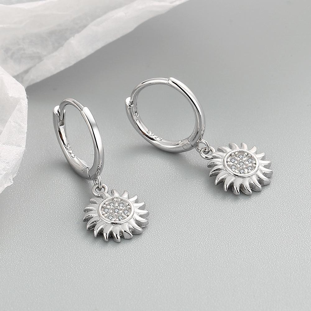 925 Sterling Silver Heart Hoop Earrings Stud Earrings Silver Women Star Butterfly Earrings for Women Jewelry Gift E357