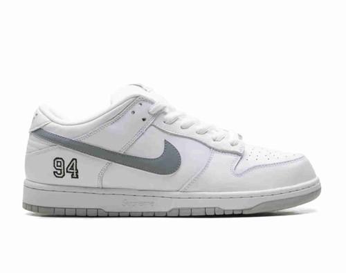 Supreme X Nike Dunk Low SB Pro OG QS White HQ8487-100