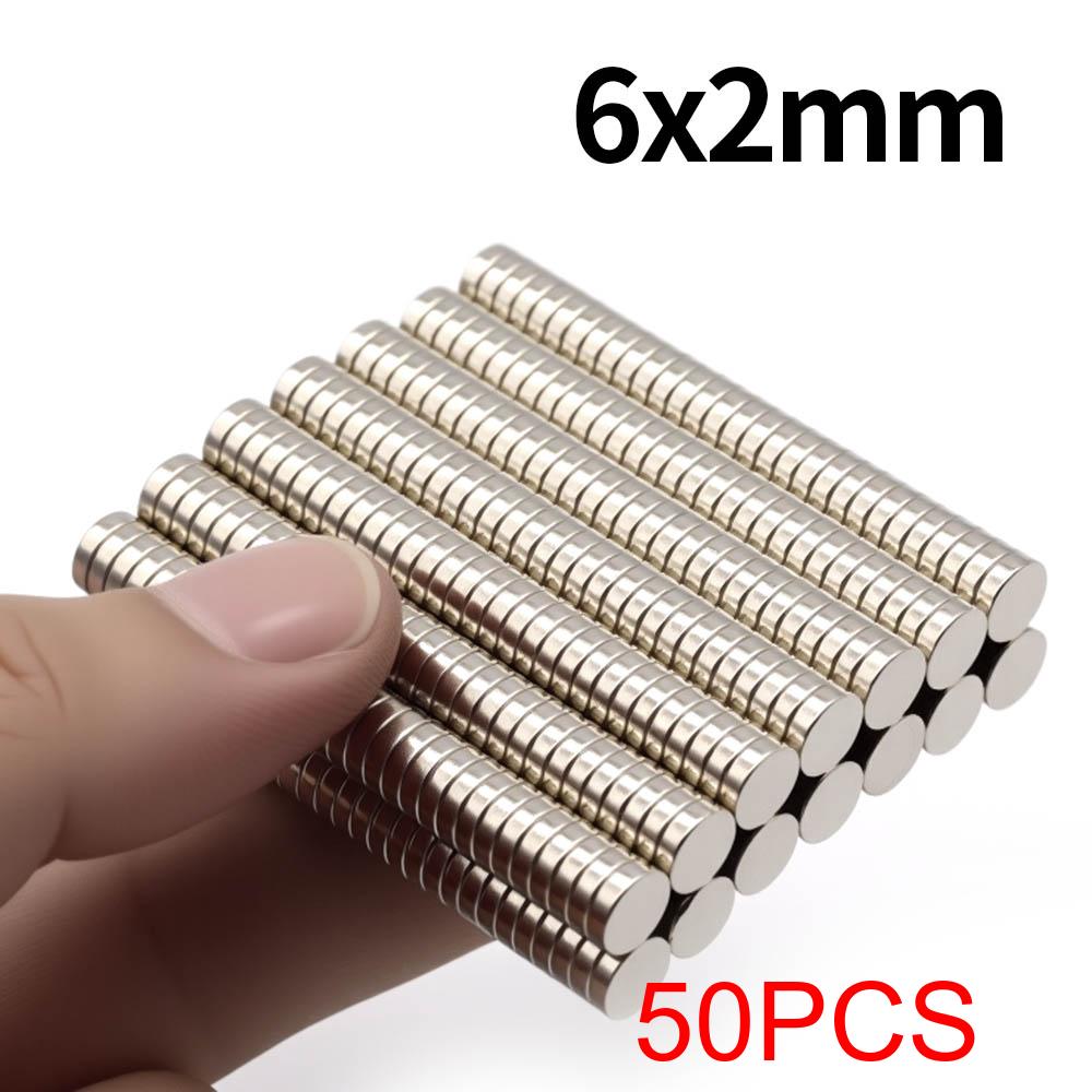 6x2mm Superstarker Neodym-Magnet N35 NdfeB Permanentmagnetische Magnete Rund Leistungsstarke Magnete Kühlschrankmagnet