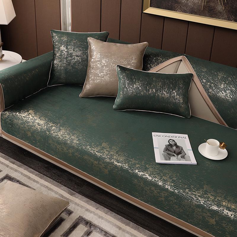 Evropské lehké luxusní potahy na pohovku žinylkový styl razítkování za tepla Polštář Four Seasons Univerzální protiskluzový potah na pohovku ručník