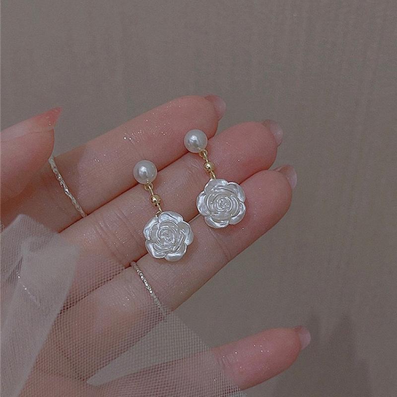 Rose Earrings Natural Freshwater Pearl Earrings 18K Korean Version Small Fresh and Sweet Flower Stud Earrings Ins Women 2026