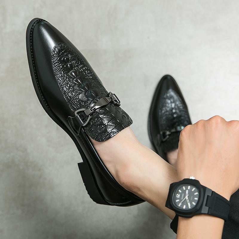 Fashion Spring Crocodile Pattern Leather Shoes Fashion Loafers Men's Slip-On Thick Sole Pointed Toe Branded Casual Shoes Business Shoes
