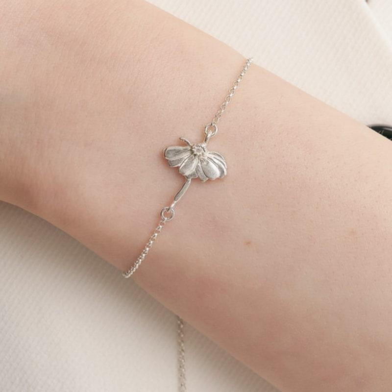 

UNI.J [Cotidiano]Signature Flower Silver Bracelet Ib333 single