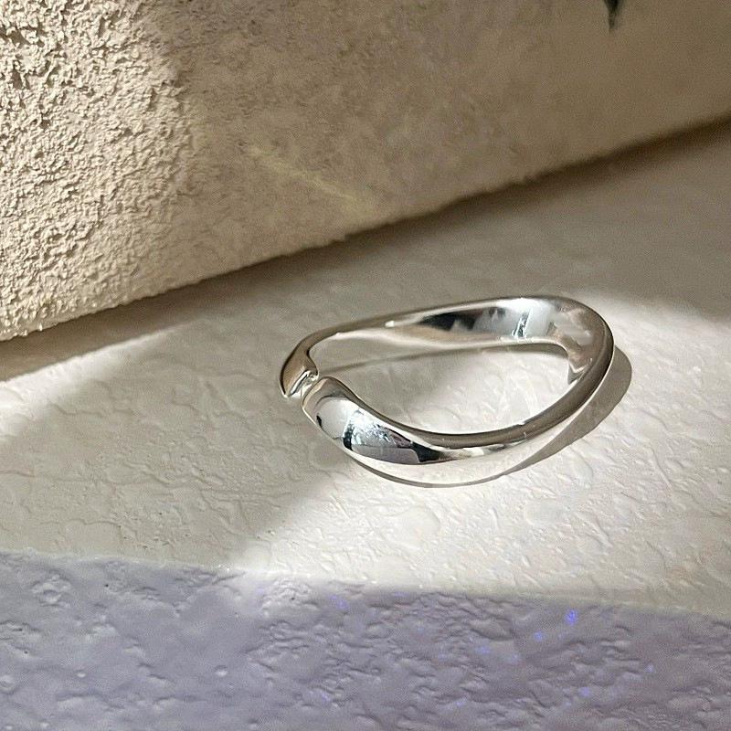Minimalist V Wave Design Open Rings For Women Vintage Fashion New Jewelry Gift Party Daily Wholesale Anillos
