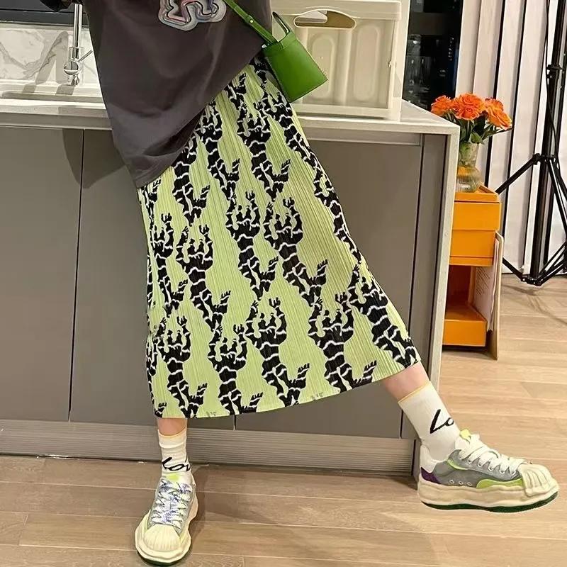 Fashion Printed Pleated Skirt with Side Slit Design for Women's Clothes