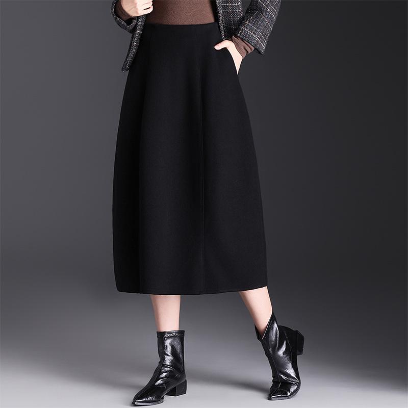 Elegant Korean Style Woolen Skirt: 2026 Winter Fashion, Elastic Waist, Slimming Bud, Mid-Length Design for Women